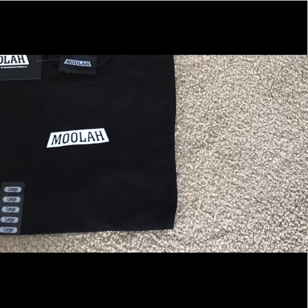 Moolah Ladies T Shirt.     NWT